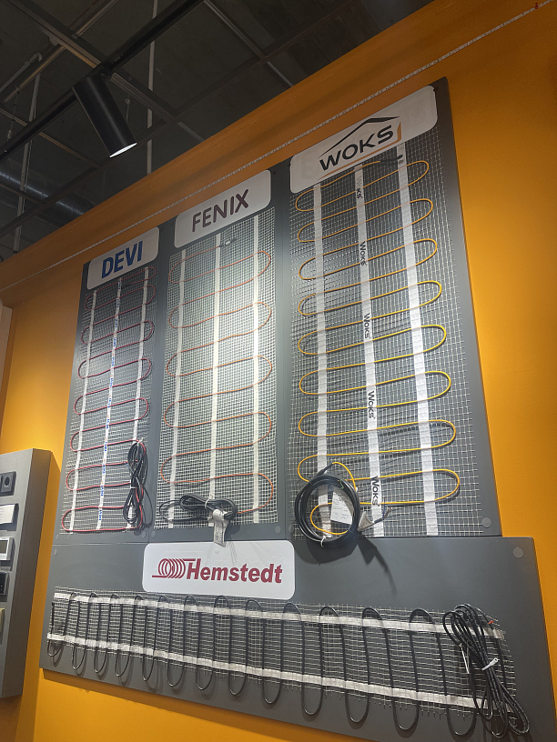 Фото 5 - Електрика та освітлення